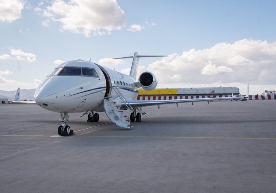 Bombardier Challenger 605 large jet with airstair down